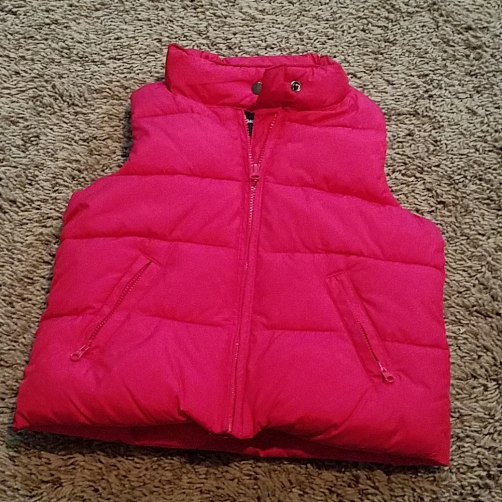 Girls pink puffer vest